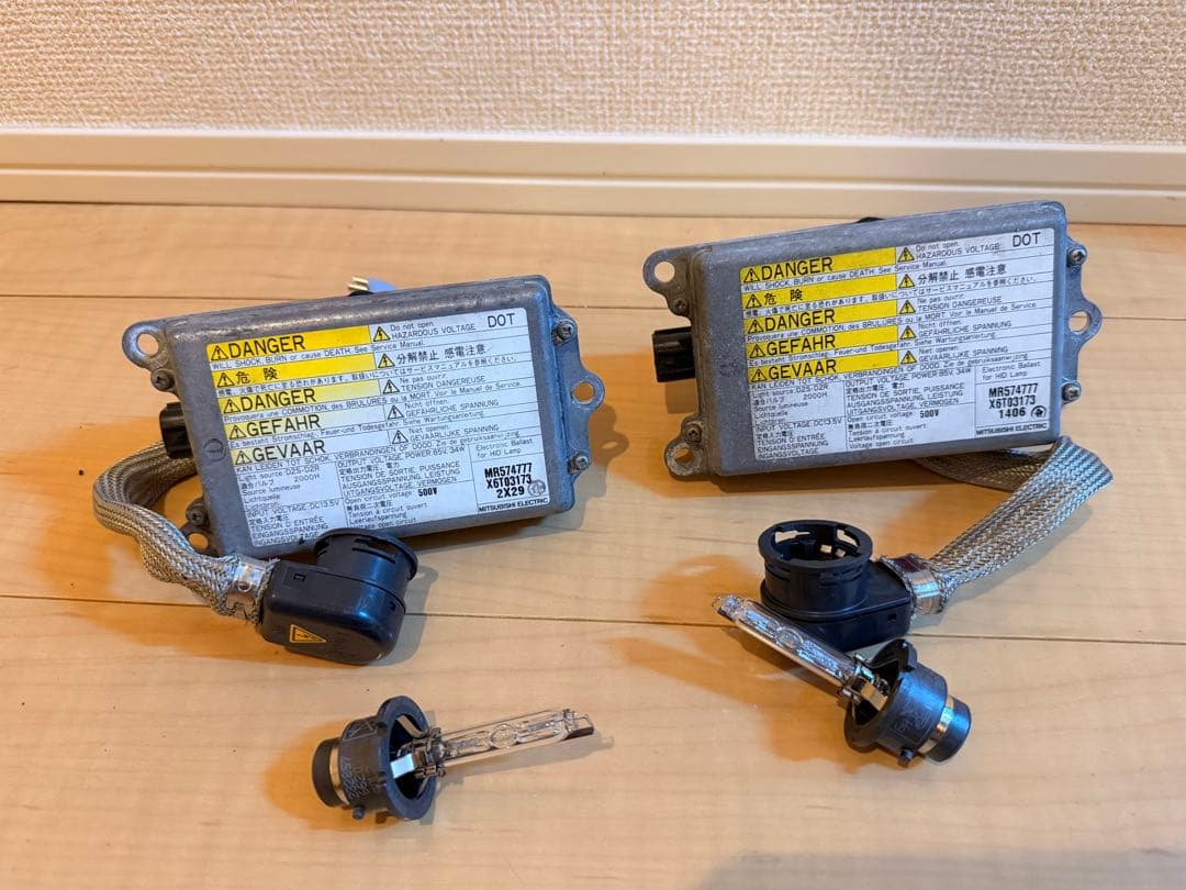 ct9a ランサーエボリューション 純正バラスト ランエボ ヘッドライト HID