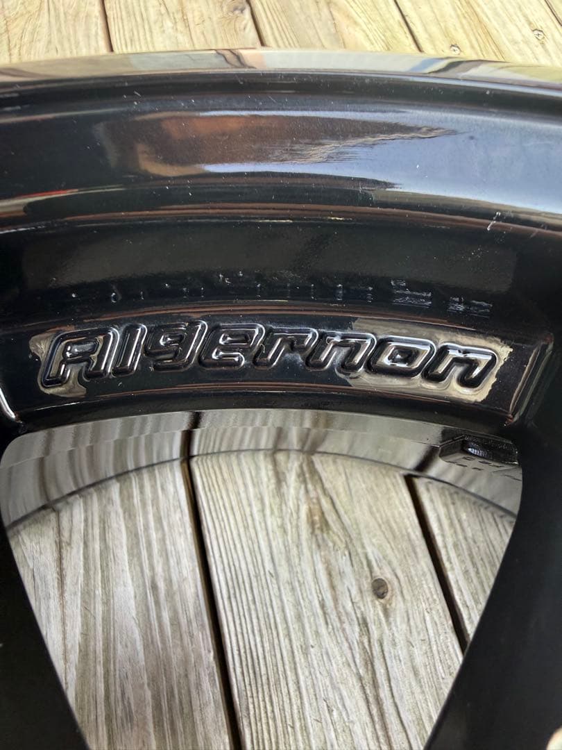 アルジェノン フェニーチェ 17インチ 6H139.7 8J +20 ハイエース