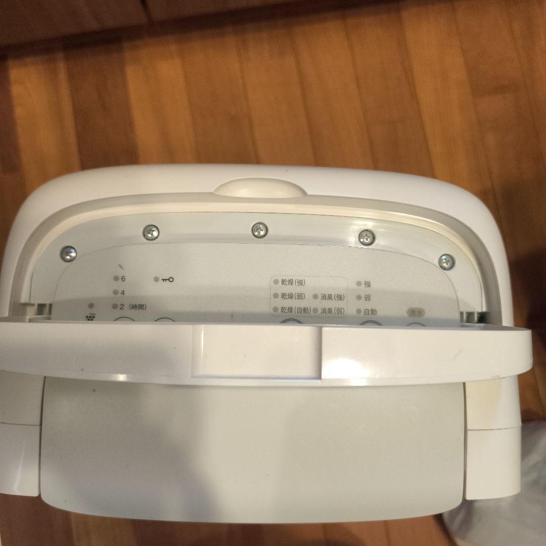 衣類乾燥除湿機　SHARP CV-N71-W