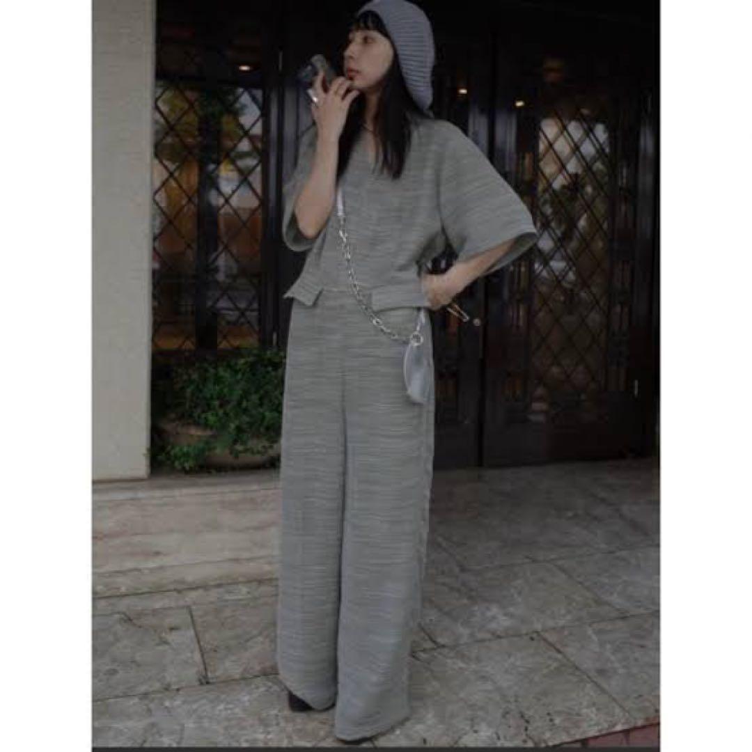 KARAMI RELAX ROMPERS ブラック　 Mサイズ