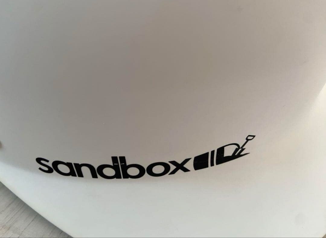 sandbox ホワイト ヘルメット