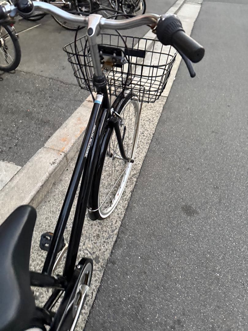 175 自転車 大阪市 【引取り限定】 美品 26インチ 変速付き