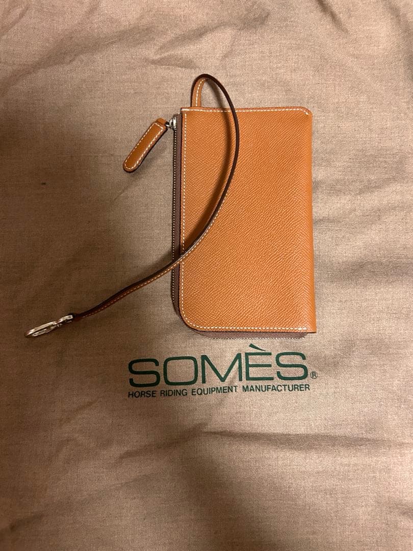 SOMÈS SADDLE ソメスサドル　レザーバック
