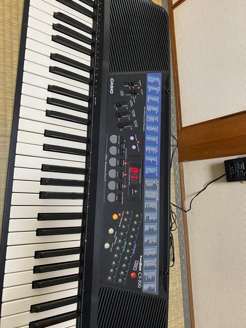 CASIO CT-700 電子ピアノ