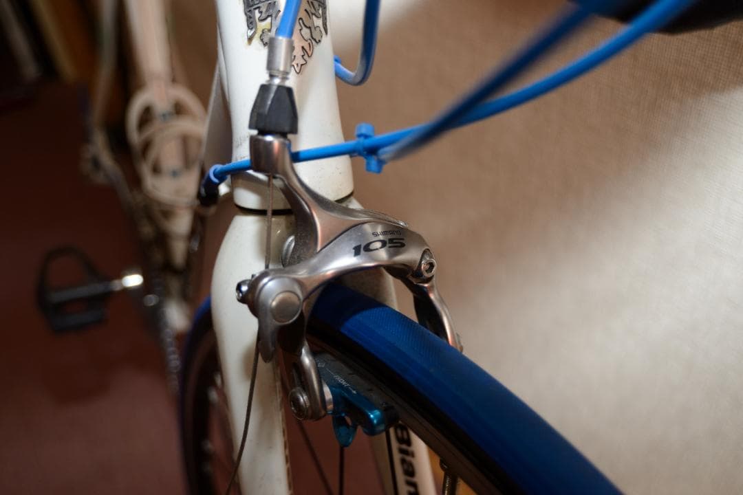 Bianchi ロードバイク 群馬の駅で引渡し