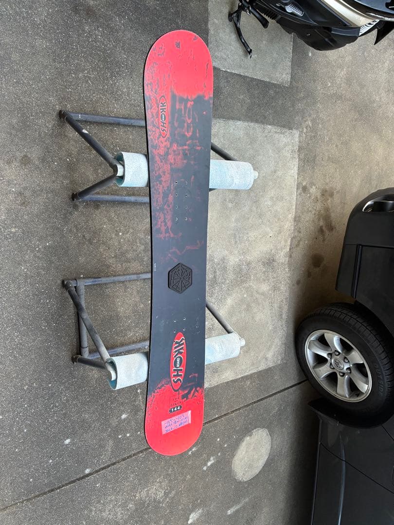 スノーボード　144cm SHOKK