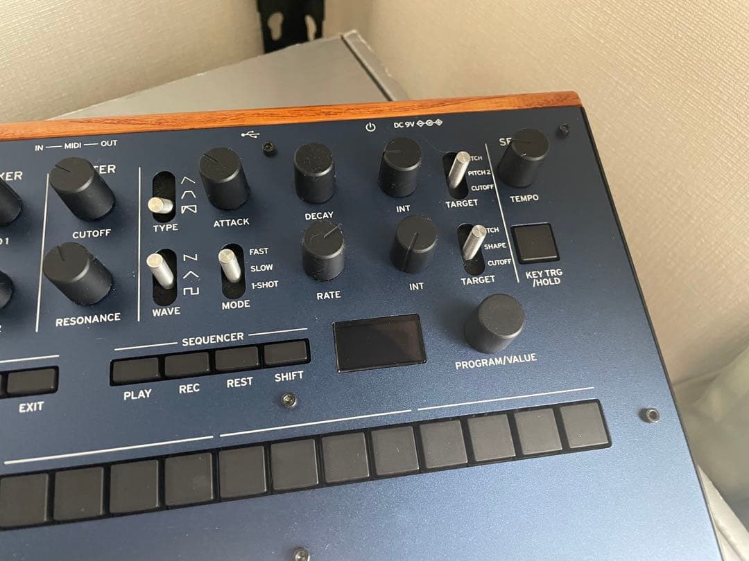 KORG monologue アナログシンセサイザー　BL