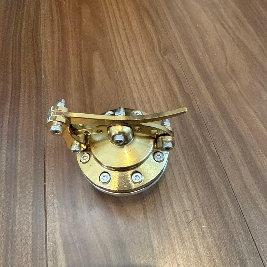 ハーレー　真鍮　燃料タンクキャップ