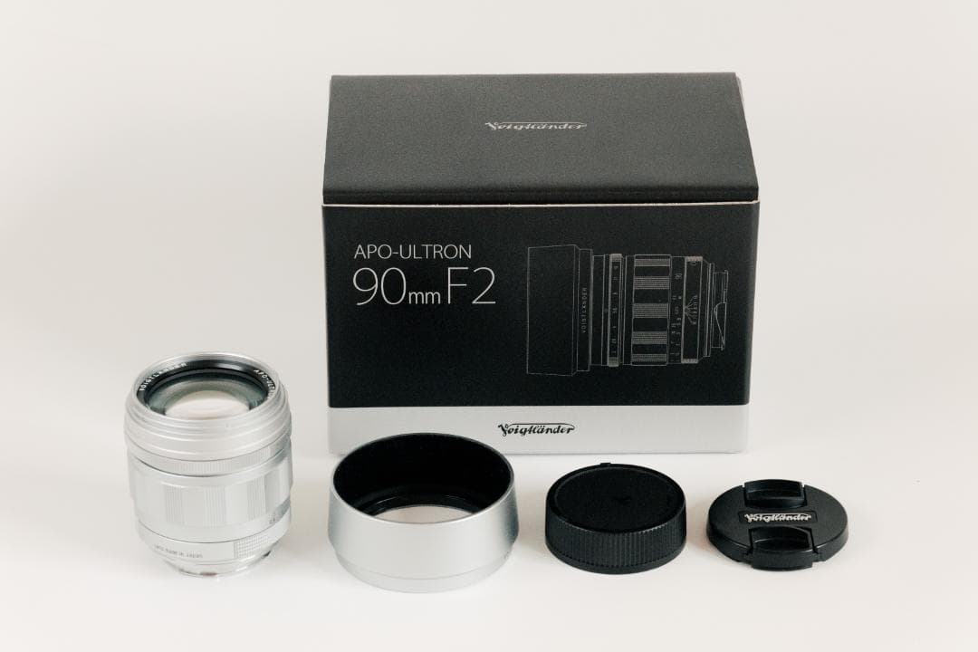 Voigtlander APO-ULTRON 90mm F2（シルバー）