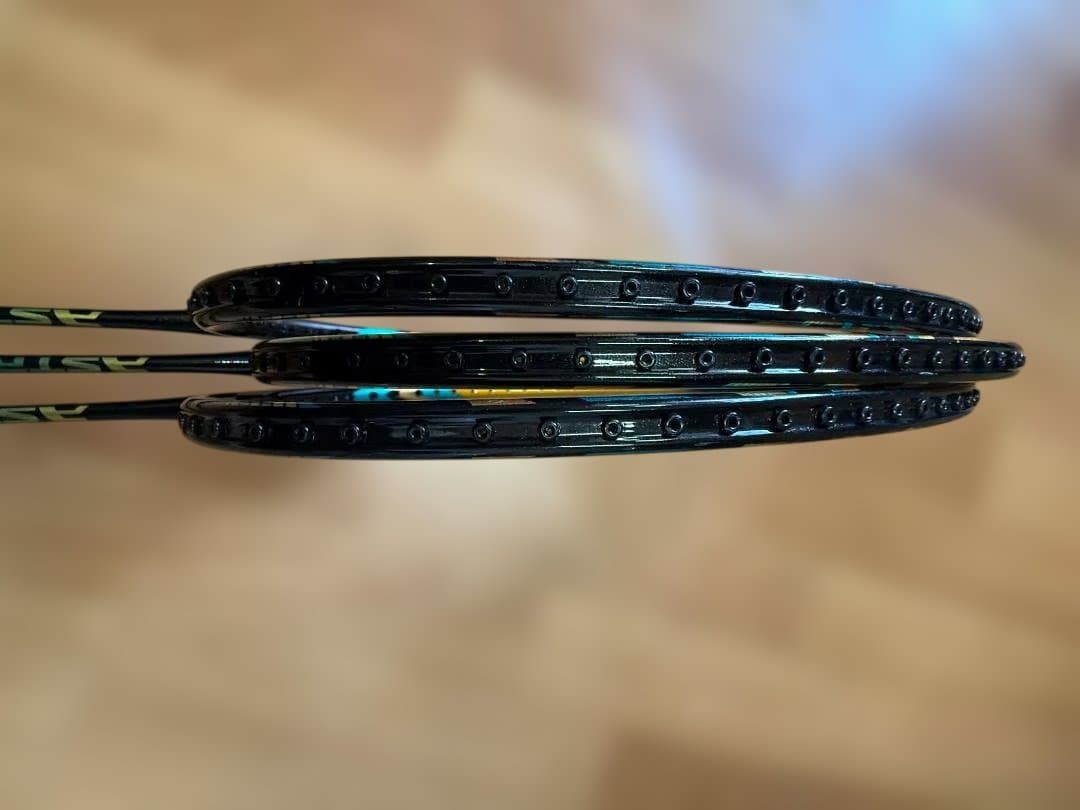 ラケットバドミントン 88d 2021 (3 本）4u5