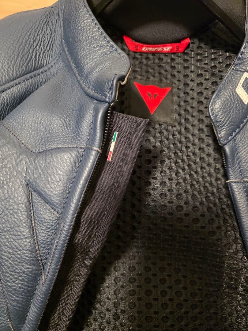 ダイネーゼ レザージャケット 48 美品