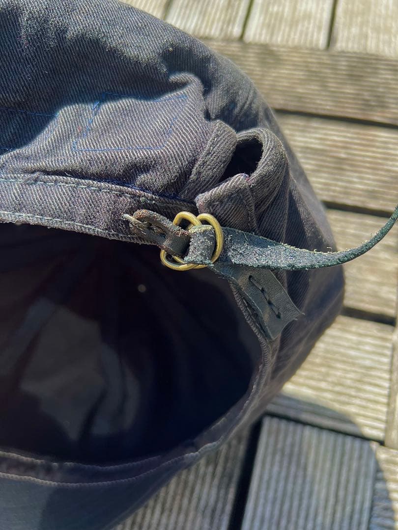 キャピタルキャスケット