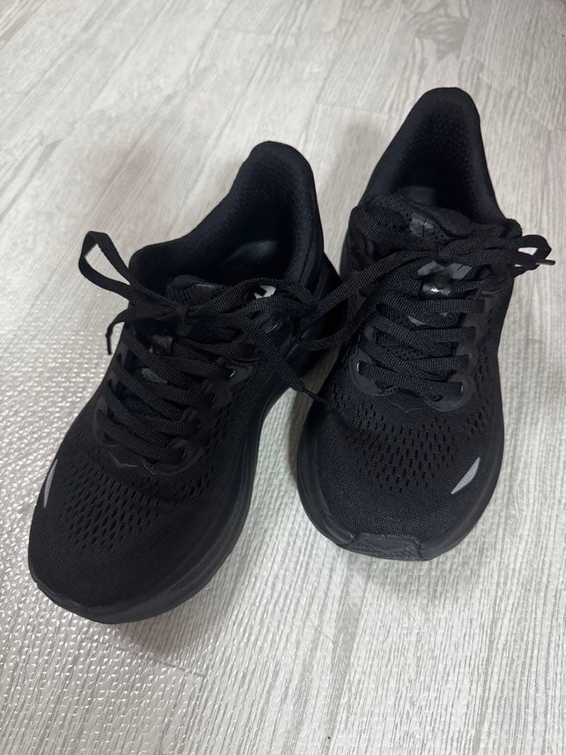 HOKA 9ブラック 23㎝　レギュラー