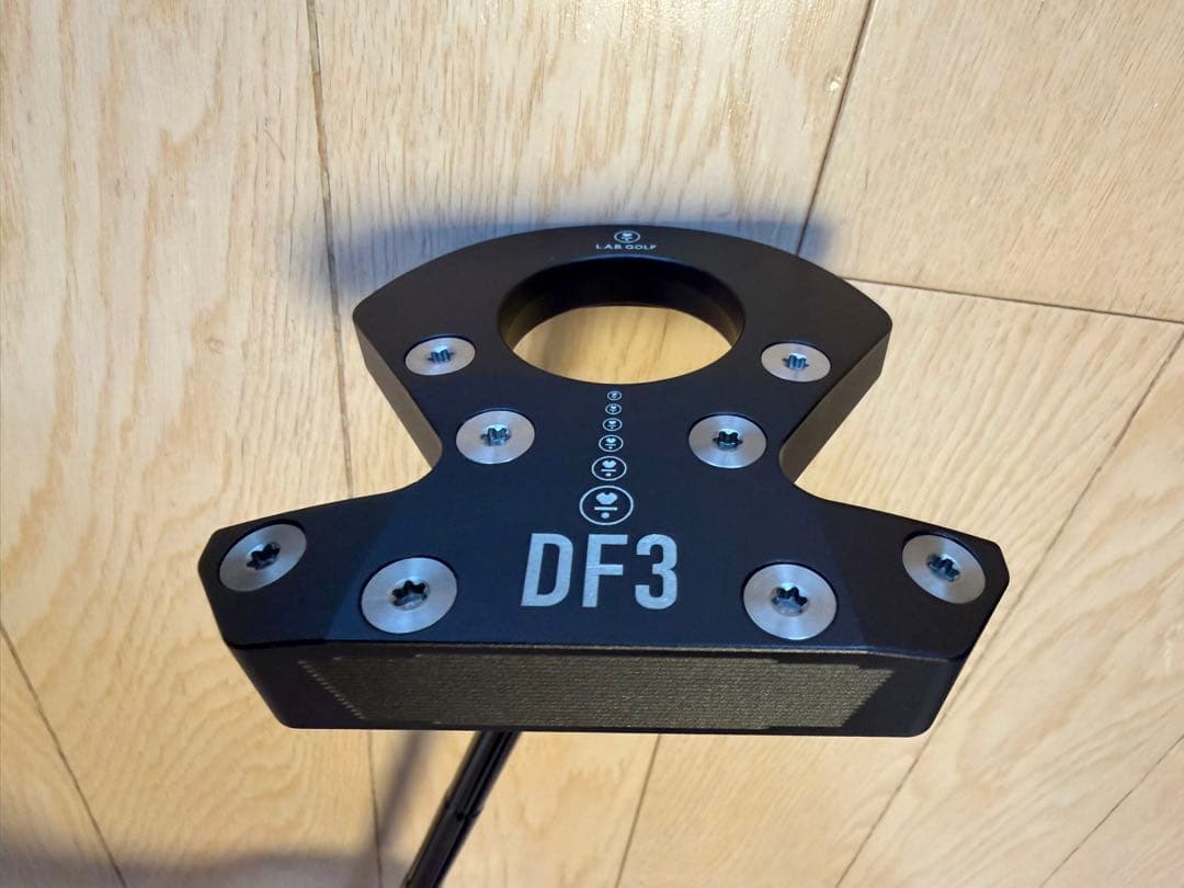 L.A.B. GOLF（ラブ・ゴルフ）　DF3 パター