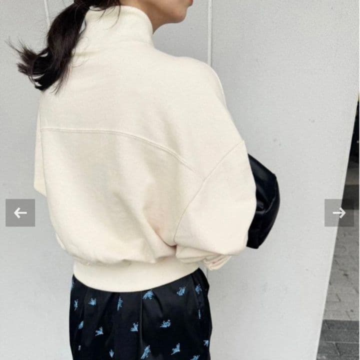 SKIN×EDIT.FOR LULU コラボ　クロップドスウェット ベージュ F