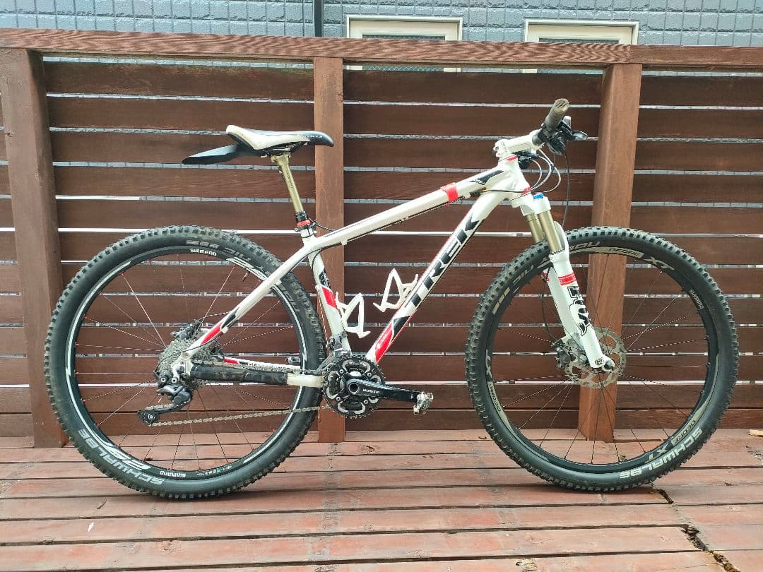 TREK superfly 29インチMTBハードテイル