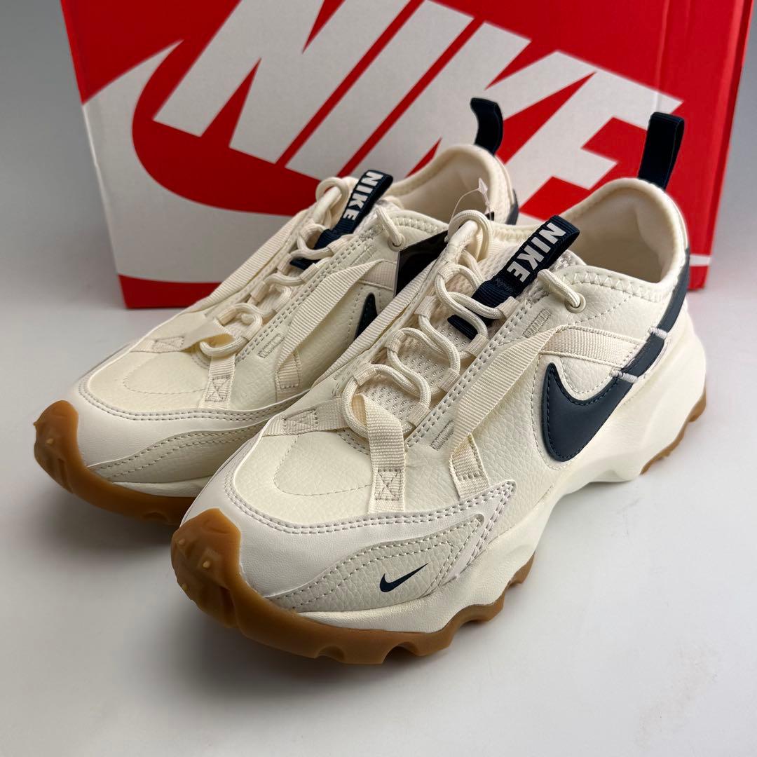 24cm ナイキ ウィメンズ TC 7900 ペールアイボリーアーモリーネイビー