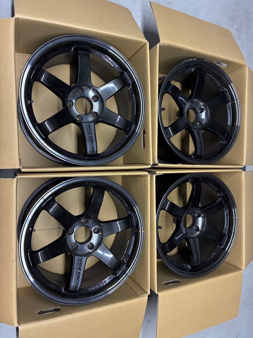 RAYS VOLK RACING TE37SL 18インチ