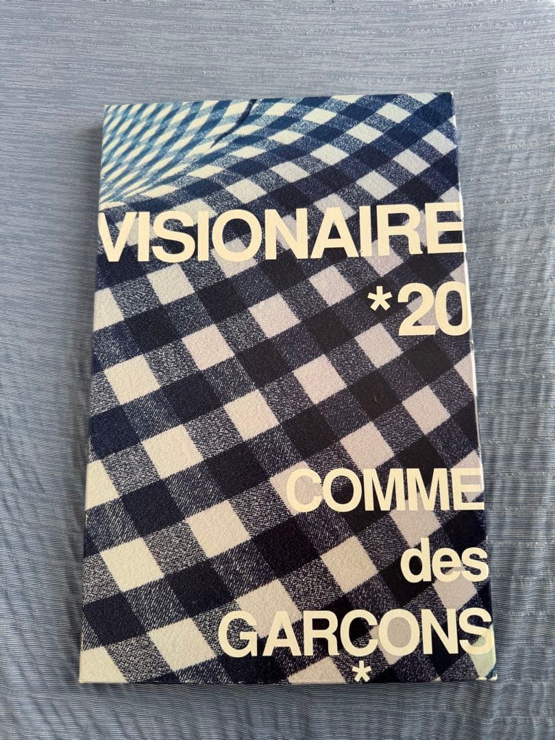 VISIONAIRE *20 COMME des GARCONS青