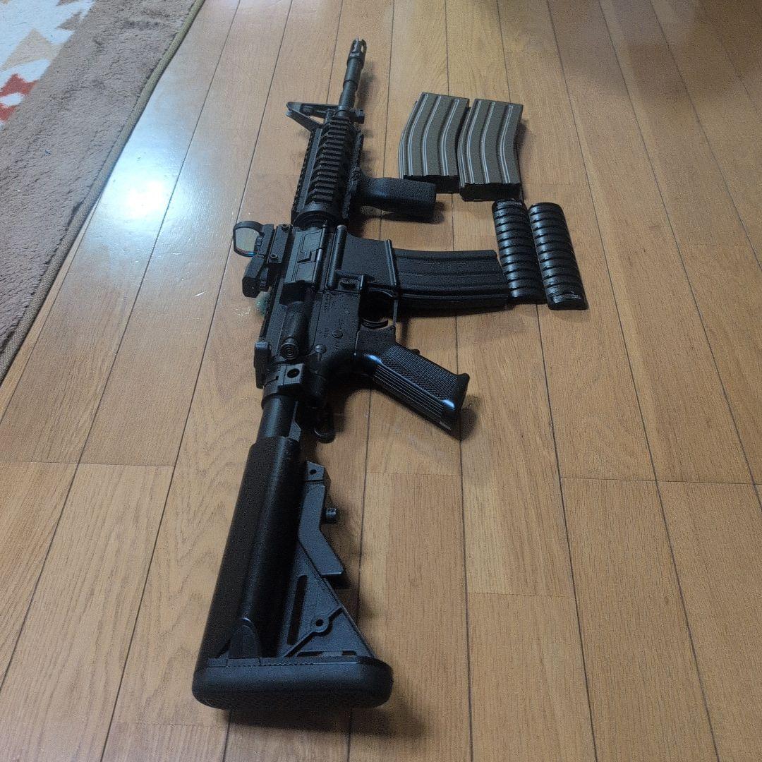 次世代電動ガンM4　SOPMOD マガジン3本付き