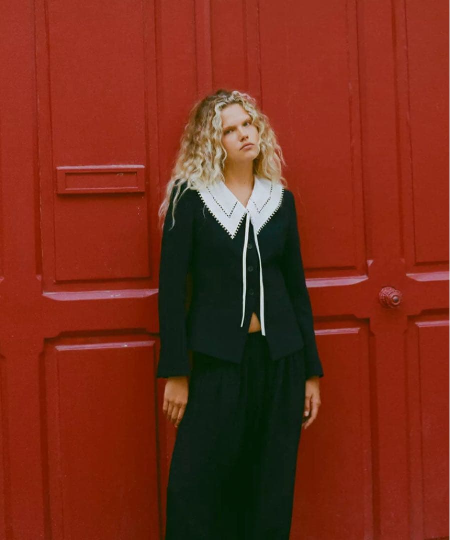 ✨【完売】ZARA ネックブレザー