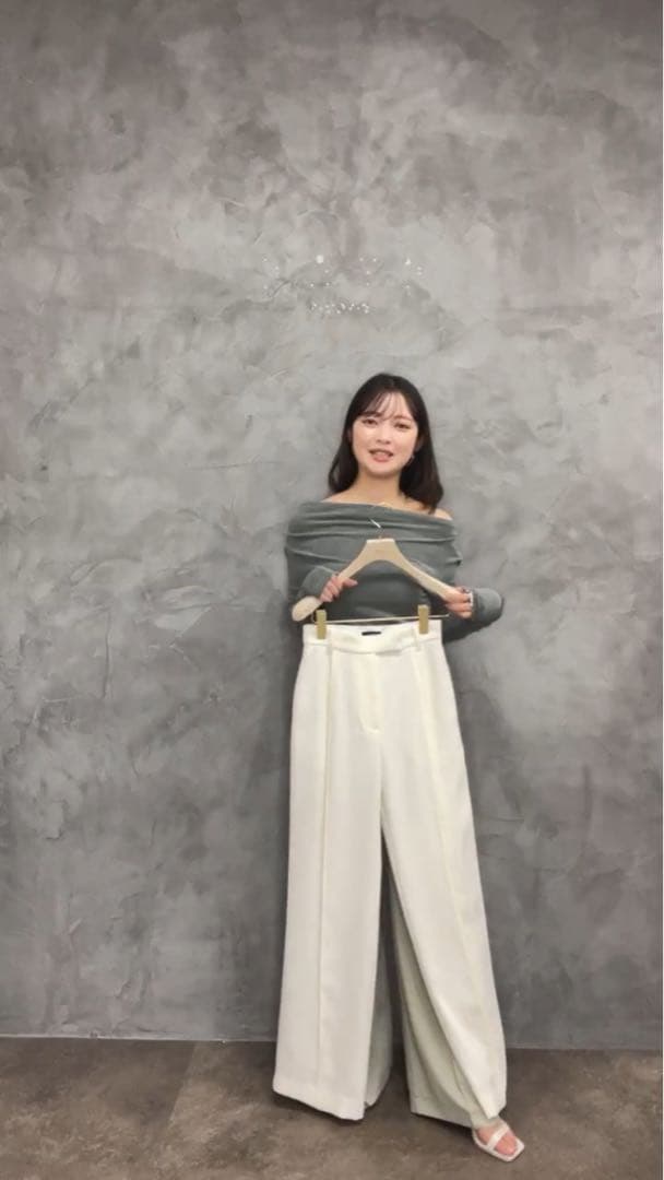 アニュアンス　ギャザードレープカットトップス グレー 長袖 オフショル