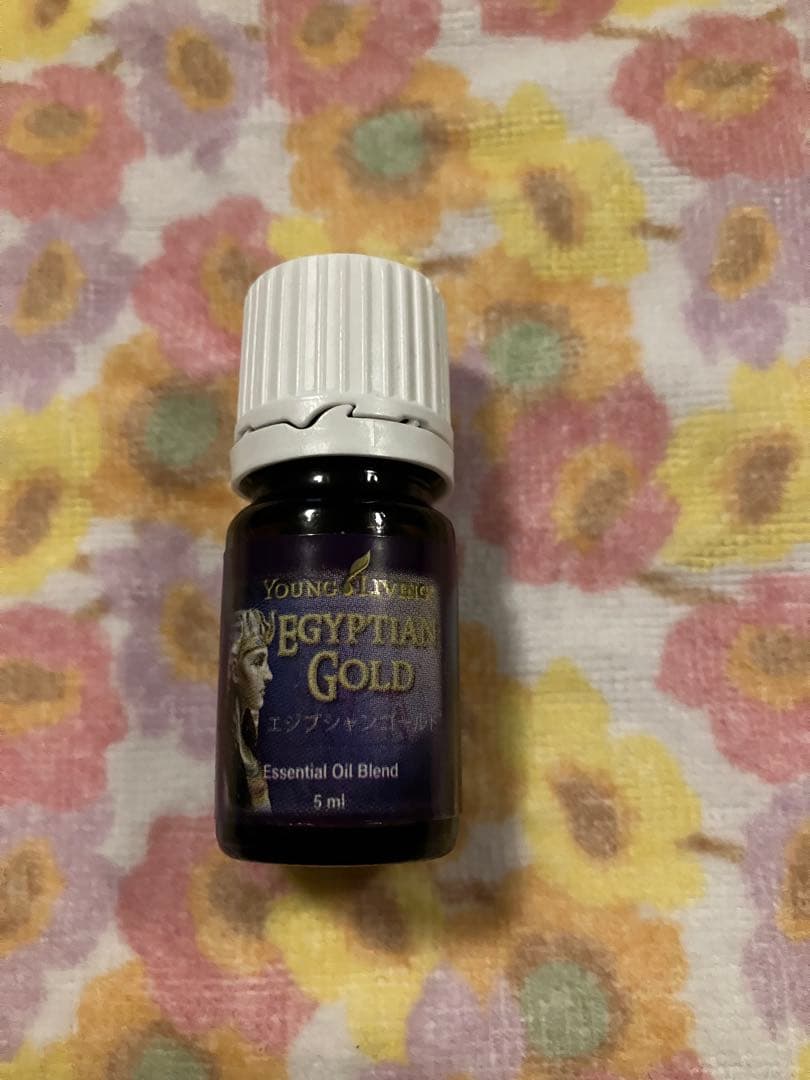 ぽち様8点おまとめ買いYoung Living オイルその他