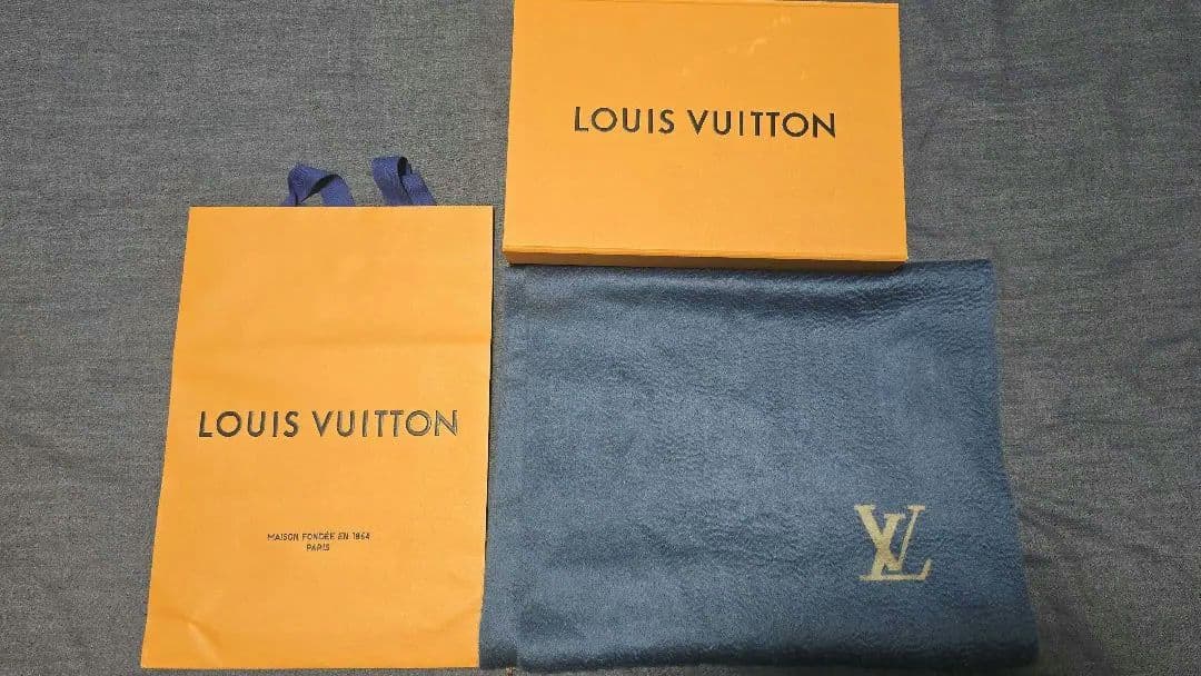 最終值下 Louis Vuitton 正規品 カシミヤ100 Blue 巾