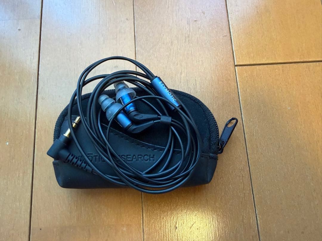 Etymotic Research ER2SE イヤホン 未使用に近い