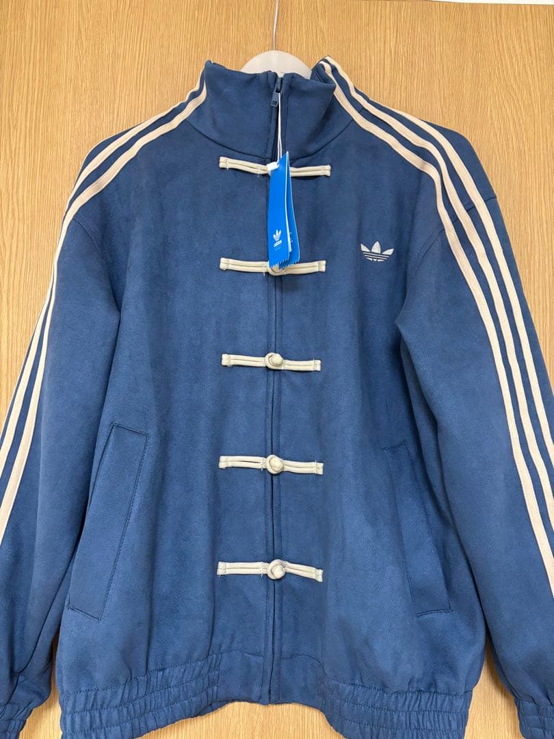 adidas チャイナトラックジャケット