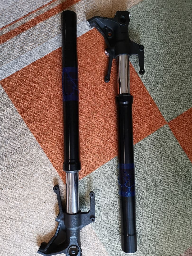 2017年式T-MAX530DX フロント&リアサスペンション