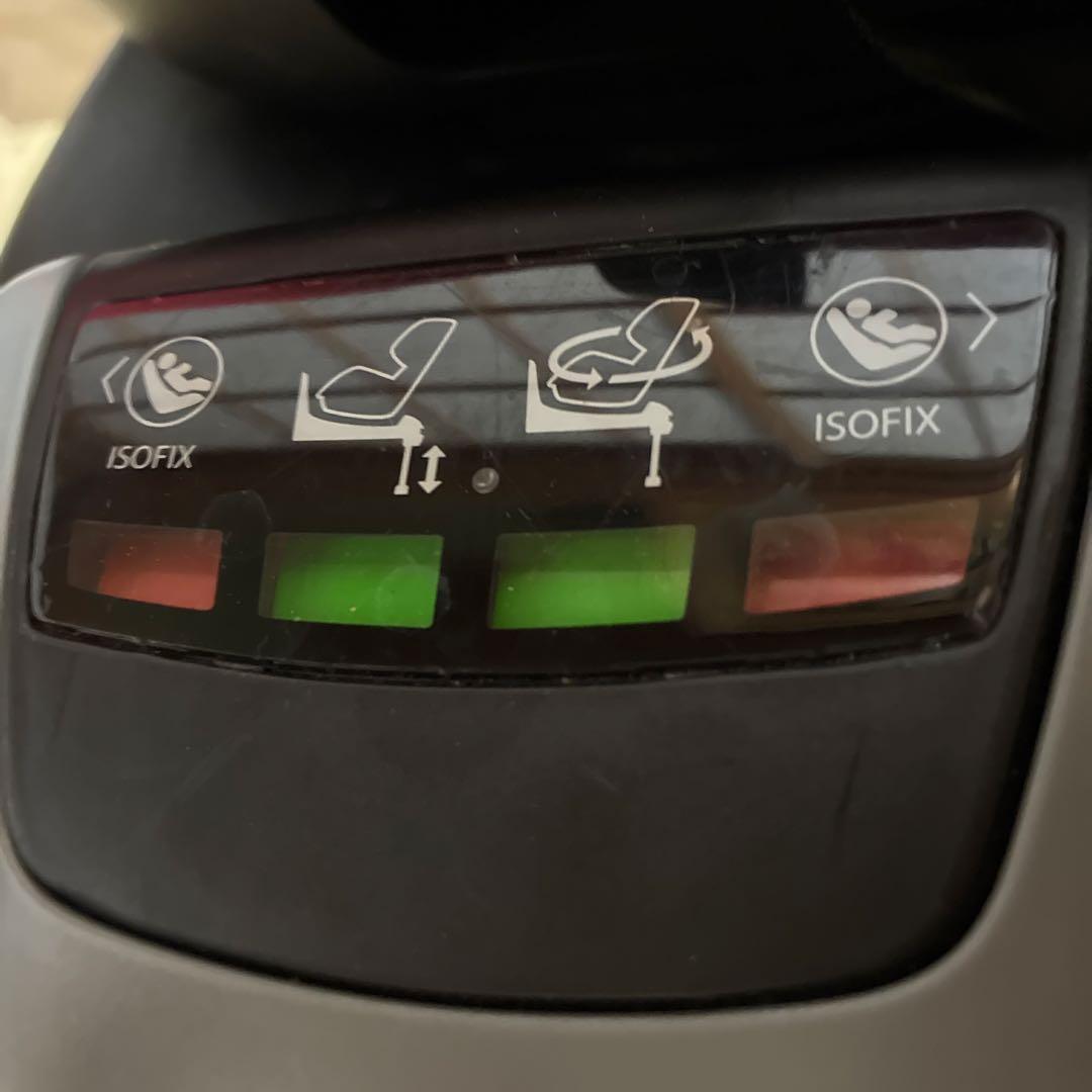 yuu プロフ必読 RECARO チャイルドシート 赤 ISOFIX