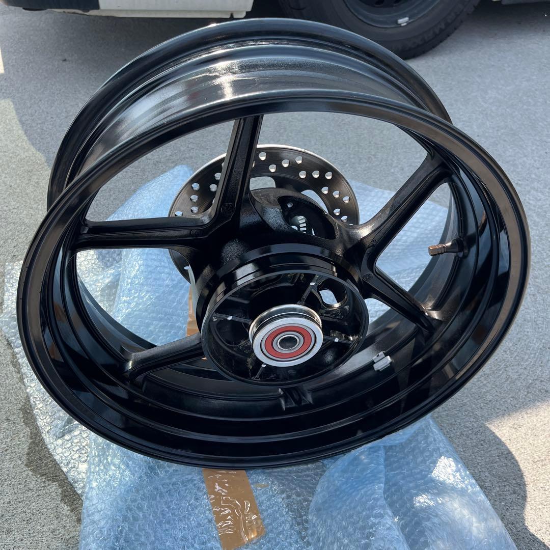 Kawasaki zx4r 5.5j×17 180\55-17バイクホイール