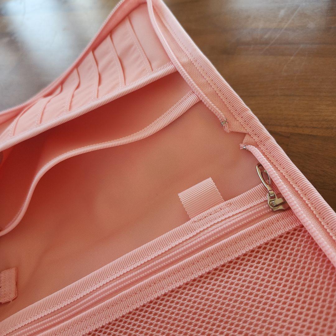 【ほぼ新品】フェイラー ハッピーポップニナ マルチケース 母子手帳