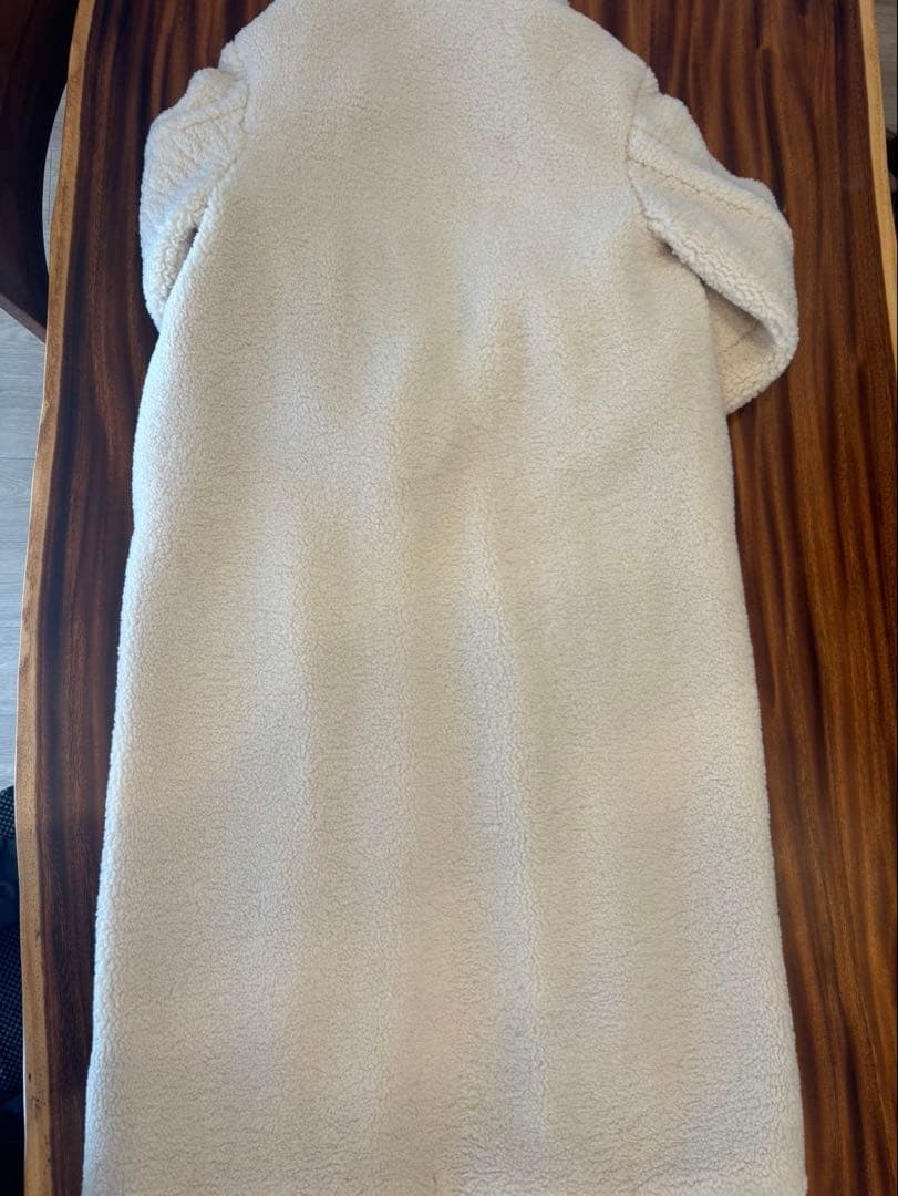 ZARA ロング丈ボアコート