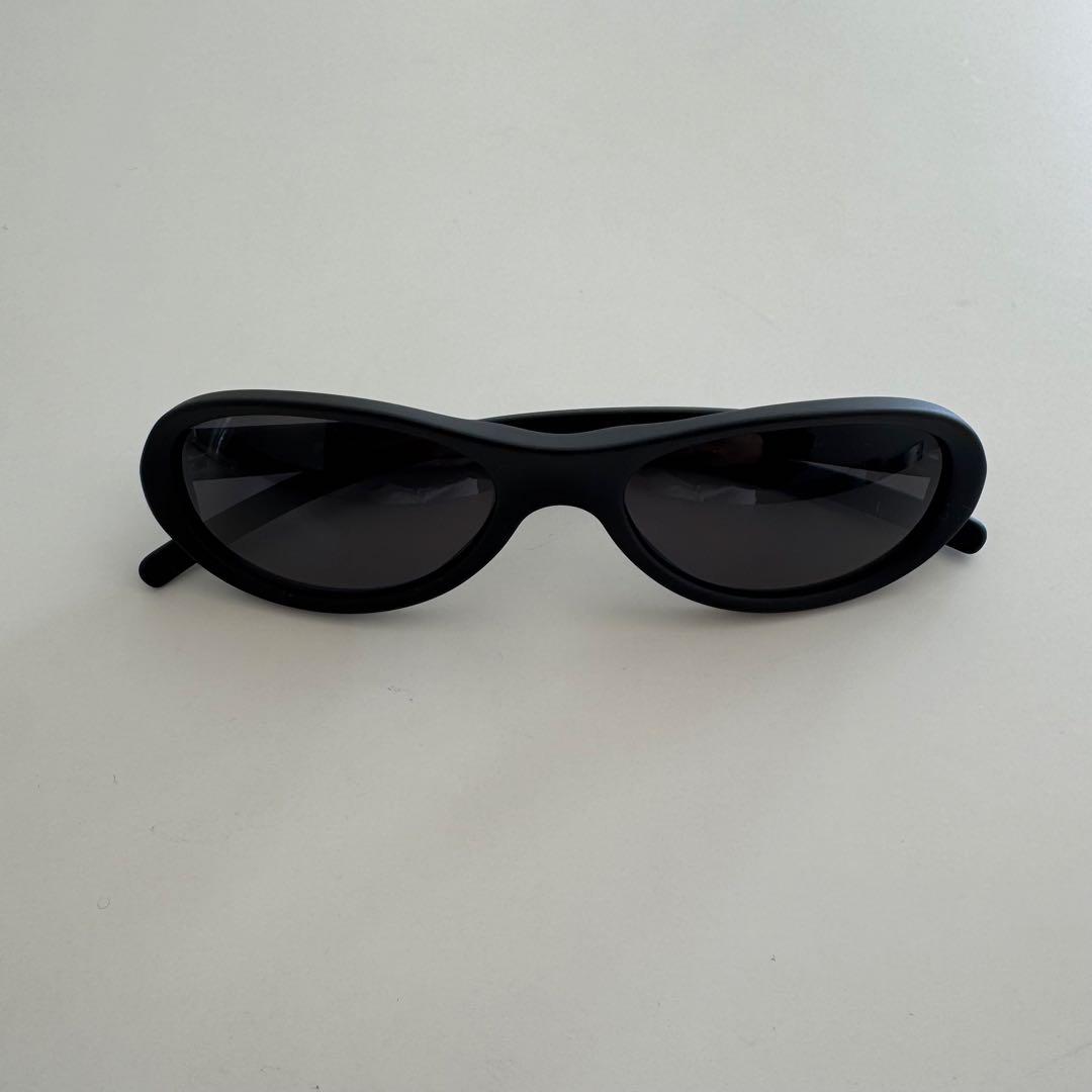小物 2000s prada archive oval sunglasses