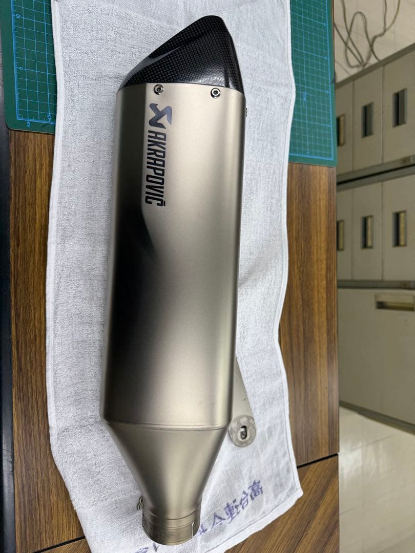 Akrapovic スリップオンマフラー　s1000rr