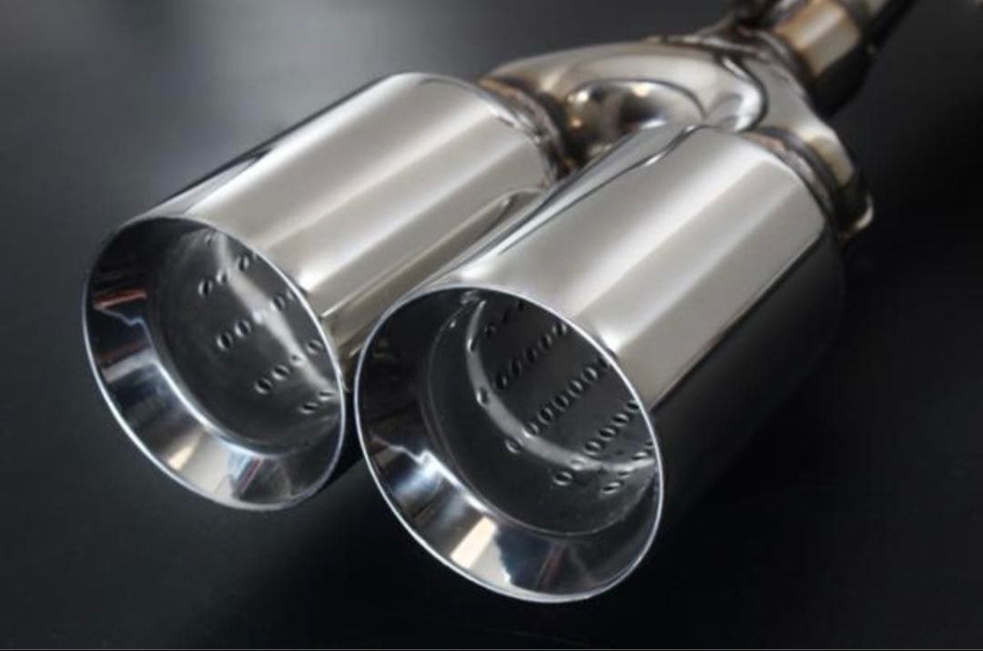 スリーキャッツ ヴォクシー　80系DBA-ZRR80W ストレート マフラー