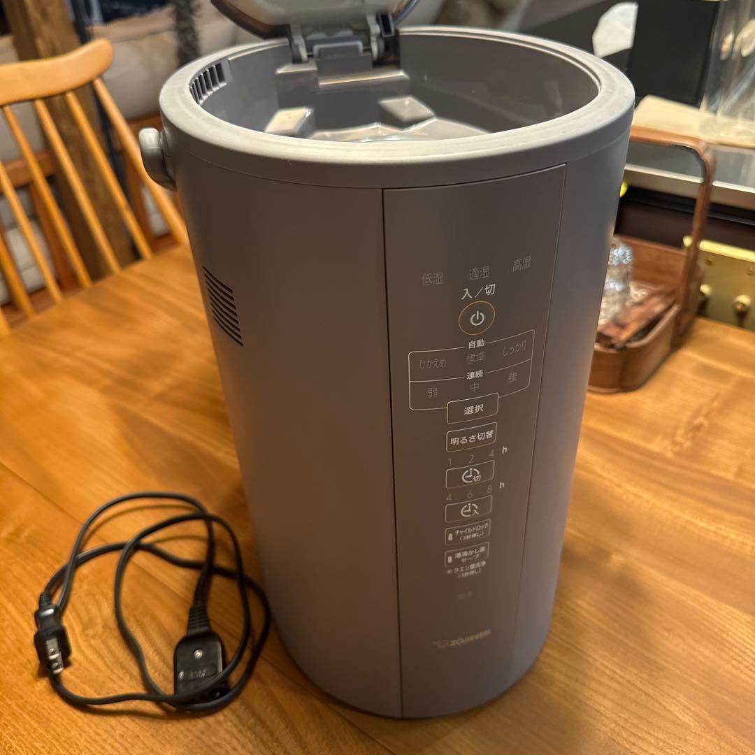 2022年　象印加湿器
