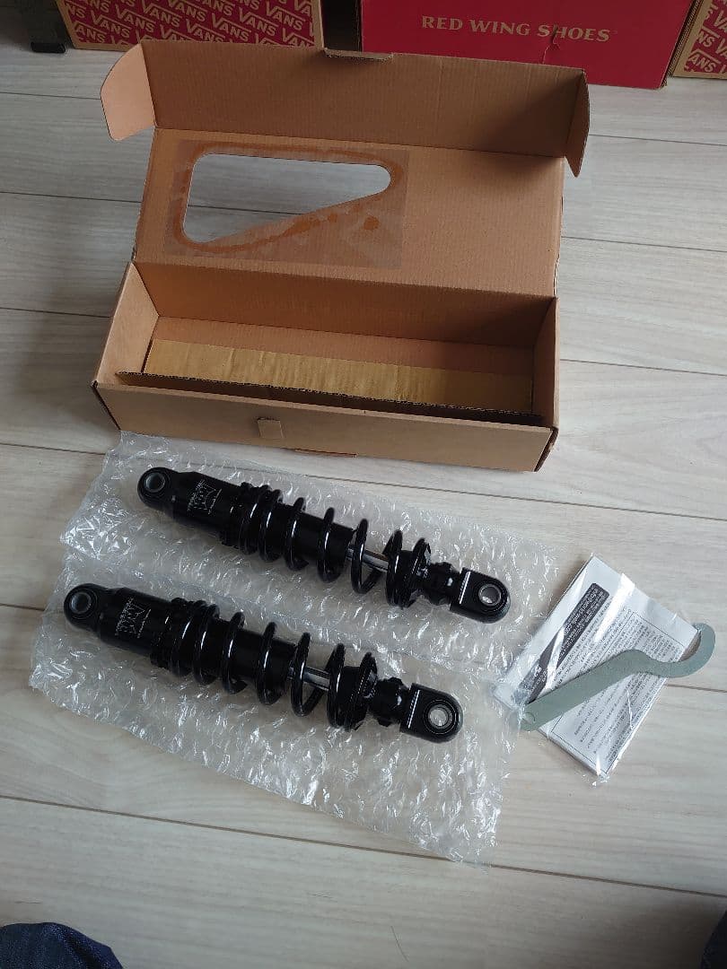 ワールドウォーク　ローダウンサスペンション　新品　スポーツスター用