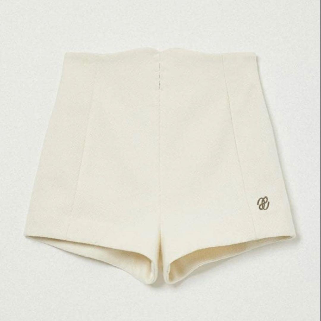 Eaphi CLASSIC WOOL SHORT PANTS新品