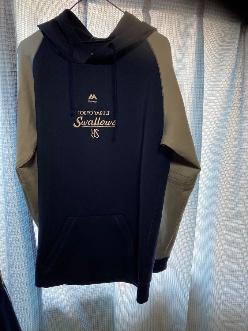 ヤクルトスワローズプロコレパーカー