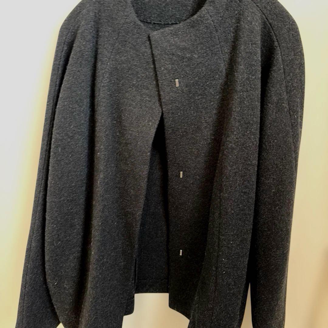 【evam eva 】ウール100%ノーカラーコート　ダークグレー