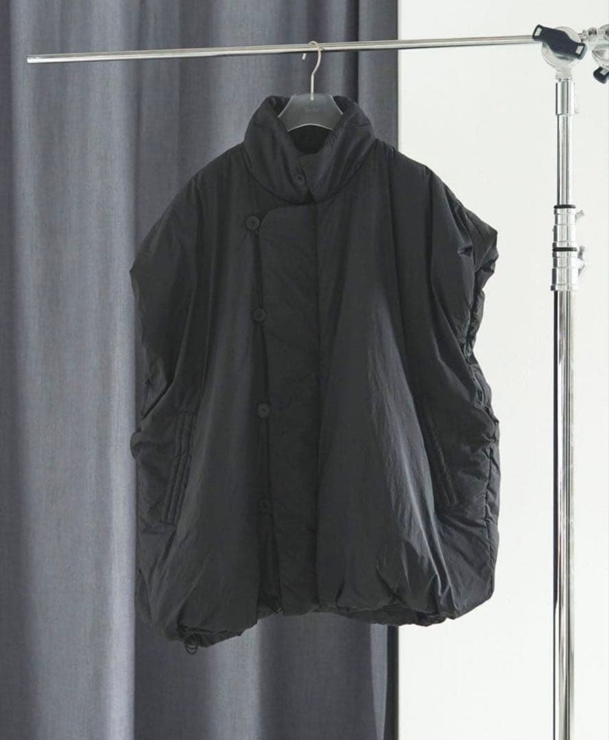 アンヌーク　anuke Volume Over Vest 36