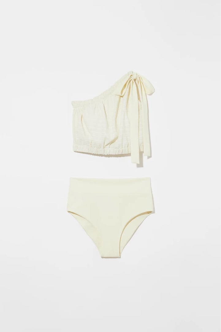 限定お値下げです！ONE SHOULDER SEPARATE SWIMWEAR