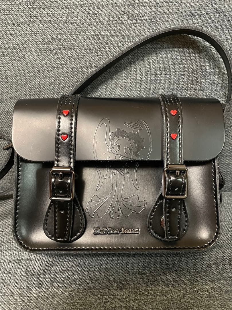 ドクターマーチンベティ ブープ レザー バッグ BETTY BOOP
