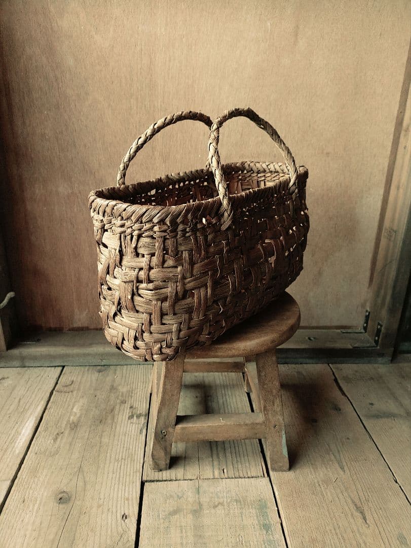 ぱ*ぽ様 信州安曇野の山葡萄かごバック 里山手仕事