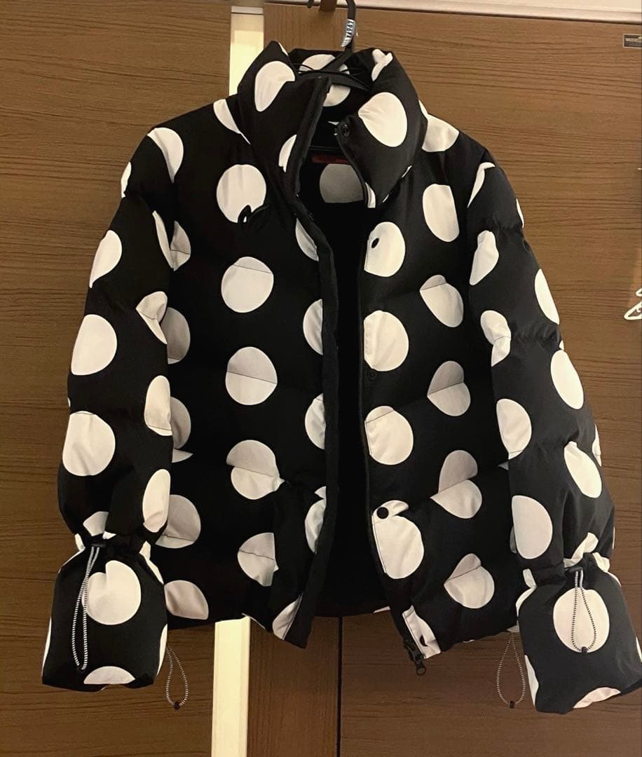 く*ま様 ⭐️美品⭐️マスターバニー ダウンジャケット ドット柄 水玉 モノトー