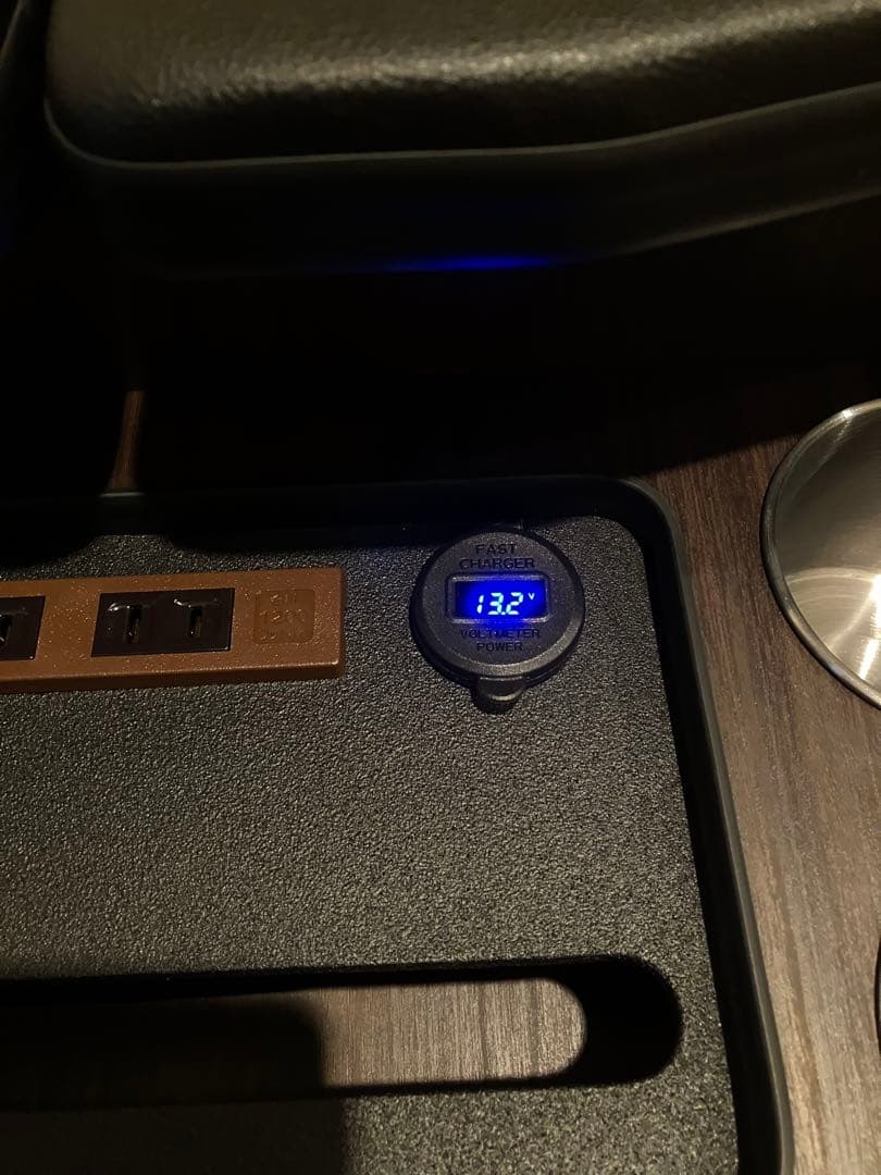 Masaページ② 200系 ハイエース ワイド コンソール