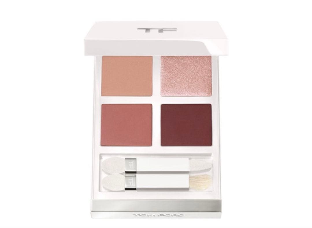 【美品】トム フォード アイ カラー クォード 01SN シャレーミンク